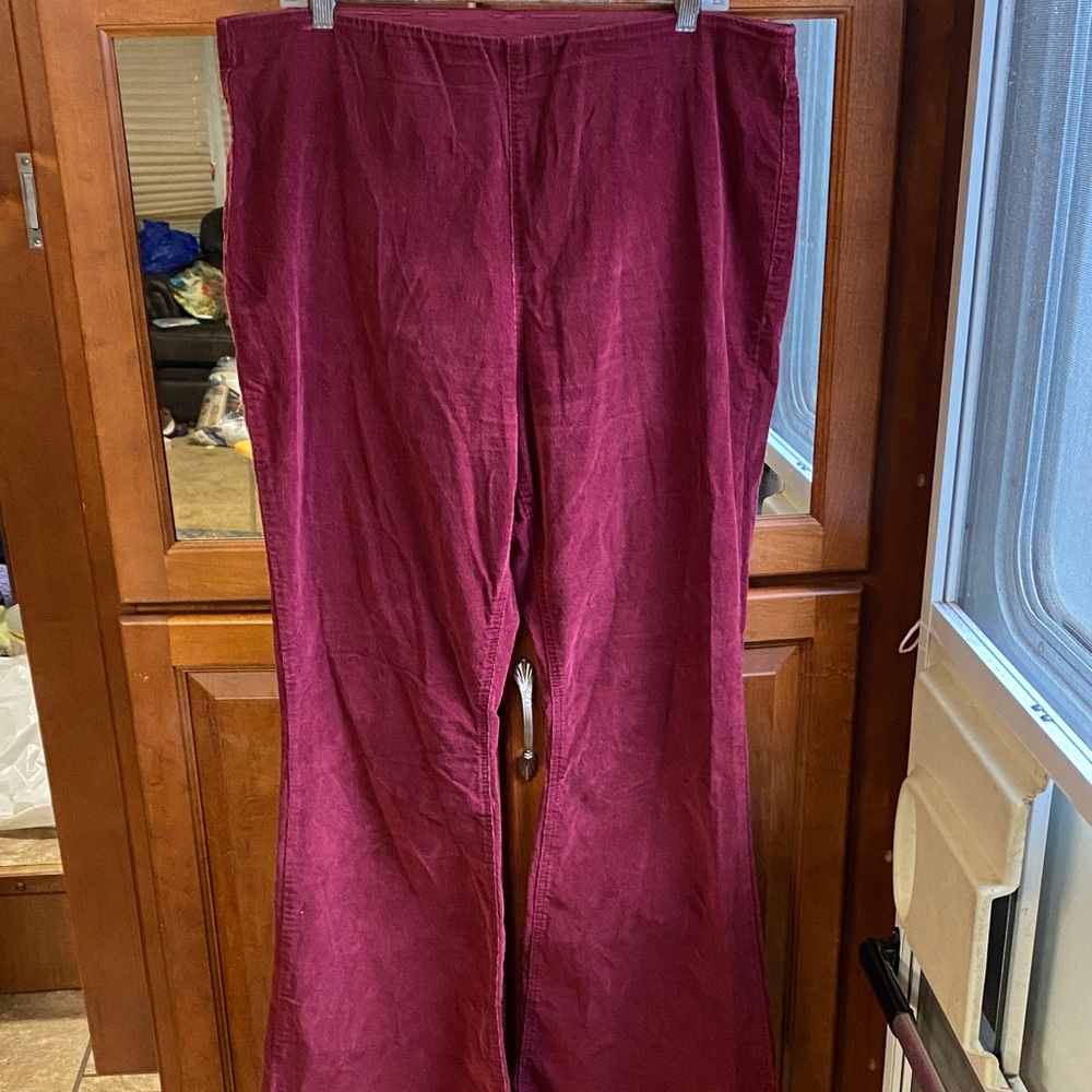 No Boundaries Wide Leg XL Burgundy Corduroy Pants Stretch Winter